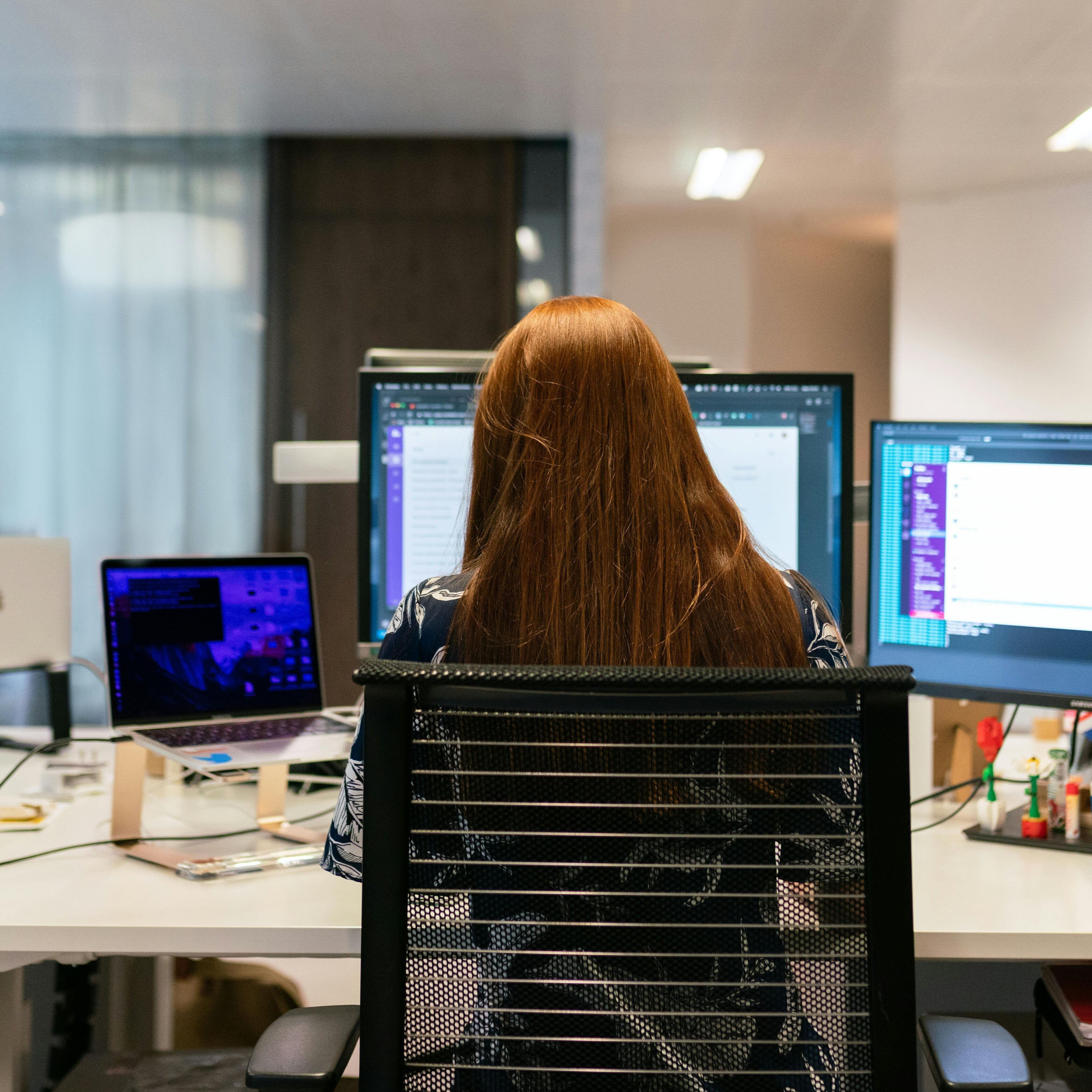 Woman on a computer
